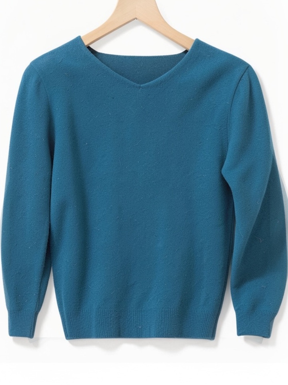 Transformative Teal V-Neck 💯 Wool Sweater